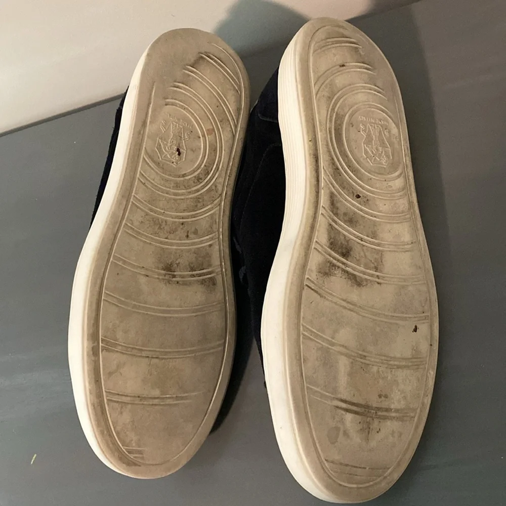 Brunello Cucinelli Navy Suede Sneakers with Cream Trim - Picture 7 of 8